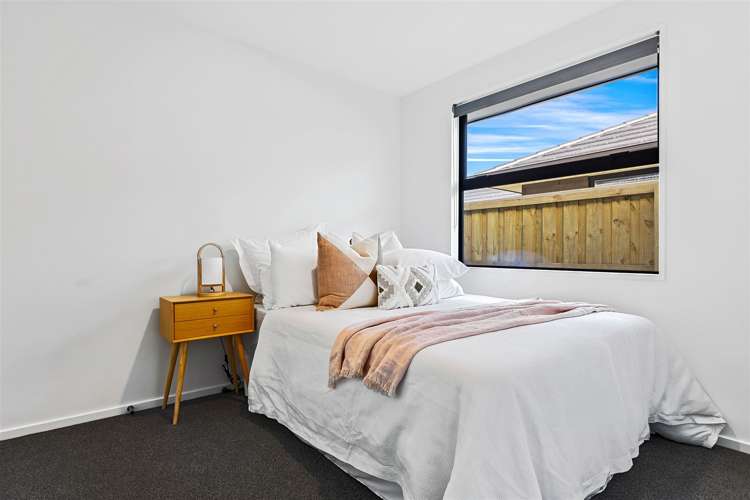 40 Crossley Avenue Woodend_12