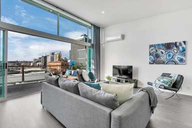 16/137 Quay Street_2