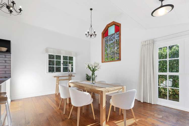 100 Oxford Road Okato_7