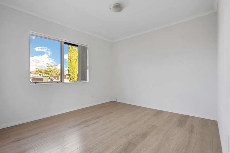 5 Caldecote Place Flat Bush_7
