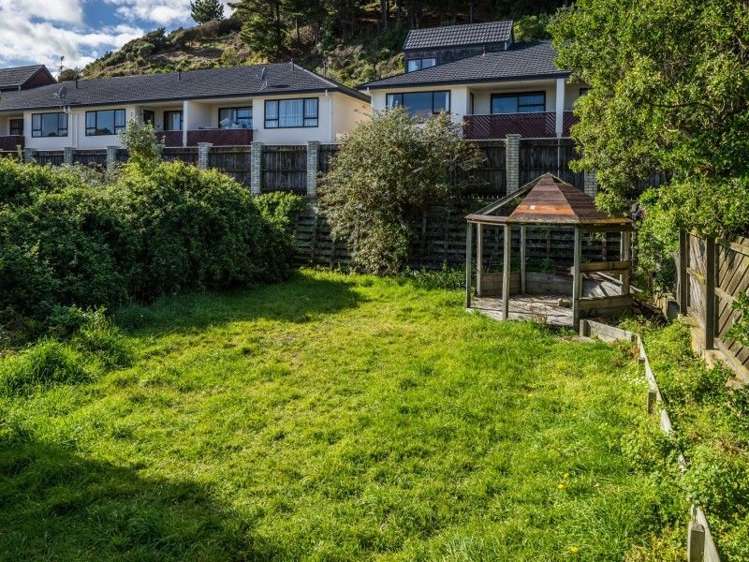 112 Mana Esplanade Paremata_9