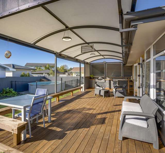 Large Family Home - Built for Entertaining!