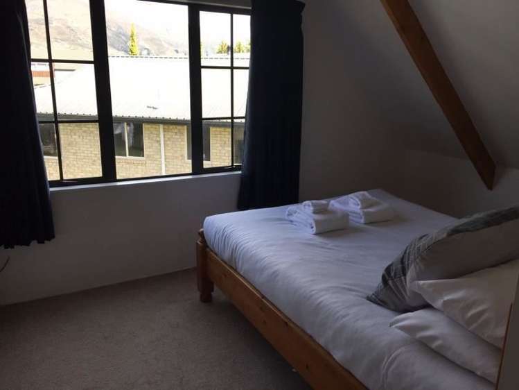 217 Stone Street Wanaka_7