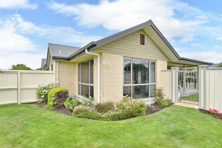 63 Puhara Avenue Parklands_32