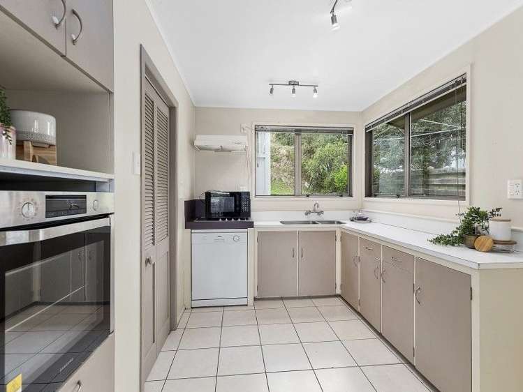 68 Old Porirua Road 1318_5