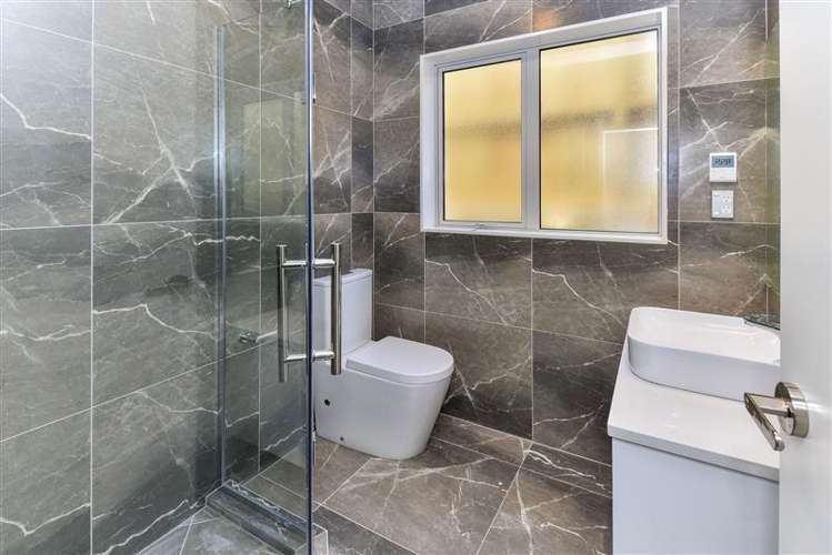 4 Gospel Heights Flat Bush_6