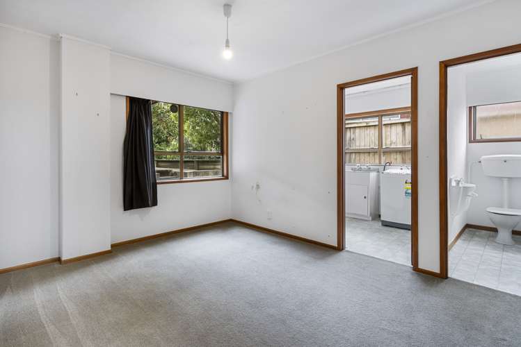 32 Kurnell Drive Botany Downs_19