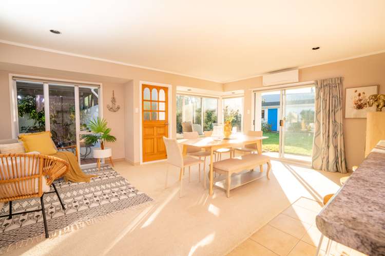 113 Field Way Waikanae Beach_14