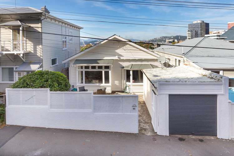 81 Grant Road Thorndon_19