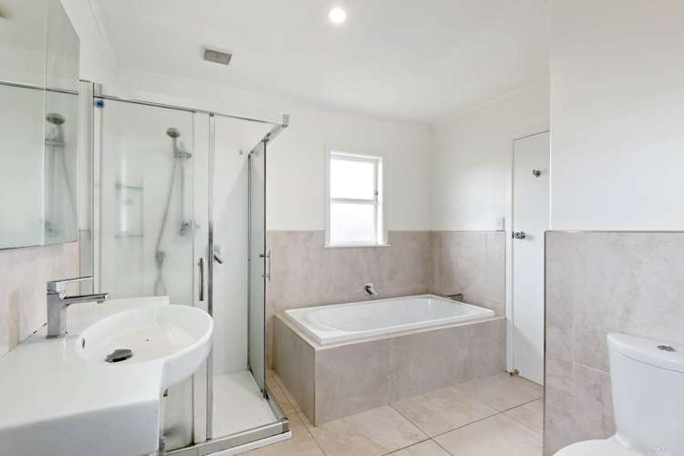 113 Matipo Road Te Atatu Peninsula_7