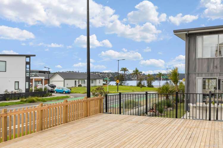 16 Craigs Way Hobsonville_1