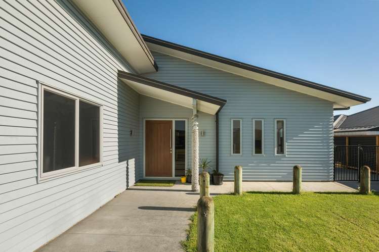 14 Surfers Avenue Waihi Beach_18