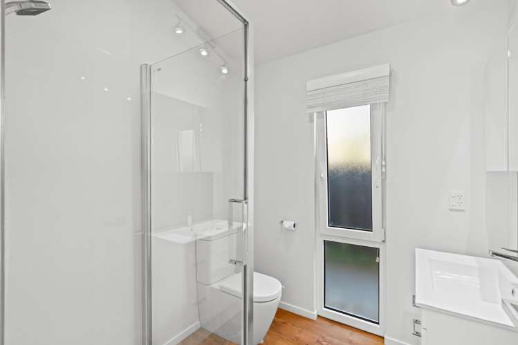 24 Fovant Street Russley_12