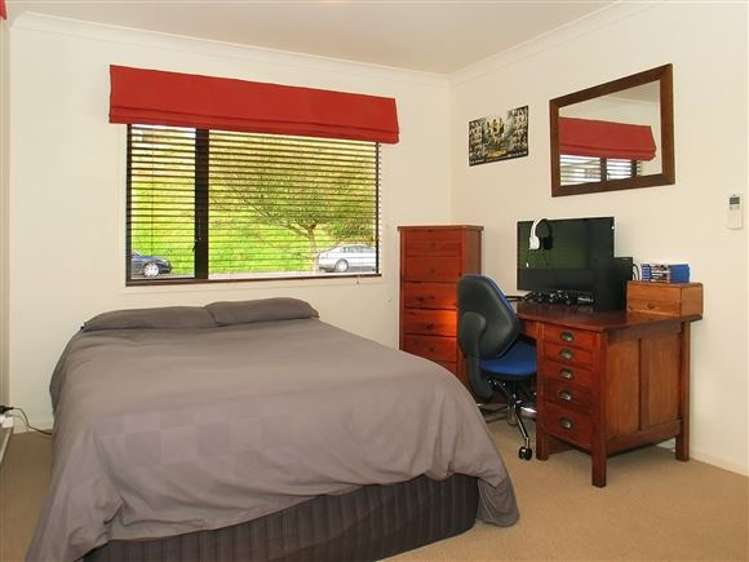 96 Navigation Drive Whitby_19