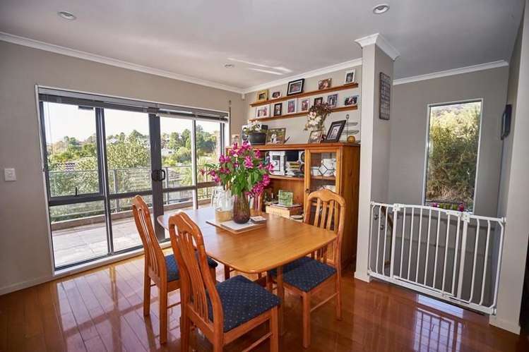 68 Roberta Crescent Orewa_3