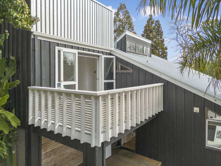 8 Awanui Place Welcome Bay_1