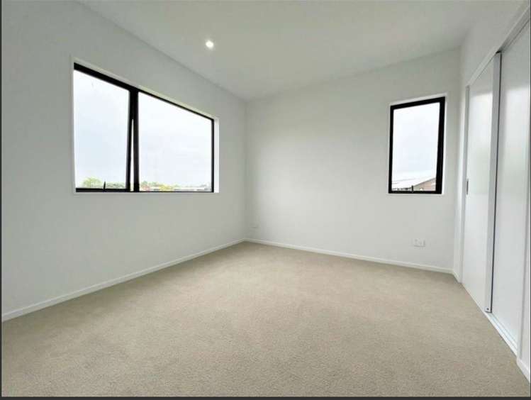 31 Elieen Newwey place Henderson_6