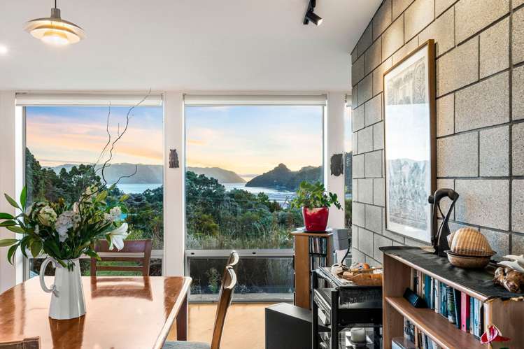 38 Upland Road Huia_24