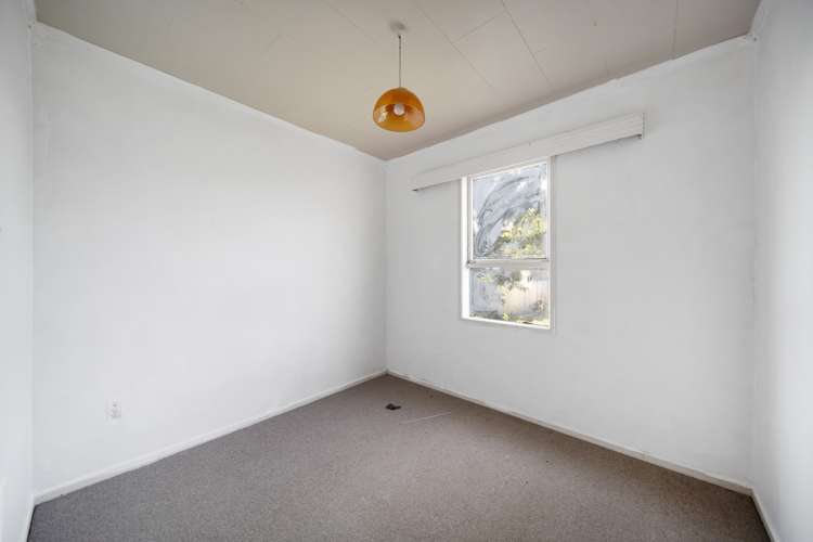 8 Friesian Drive Mangere_10