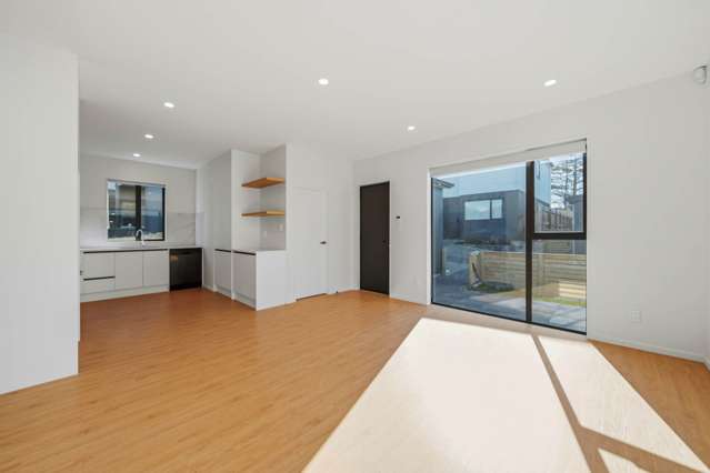 2/25 Hutchinson Avenue New Lynn_4