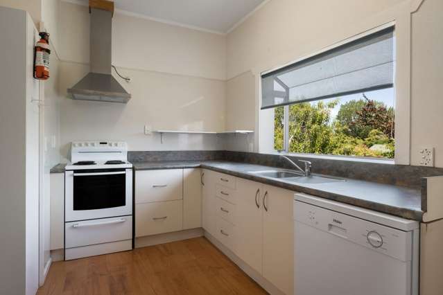 1 Russell Street Paeroa_1