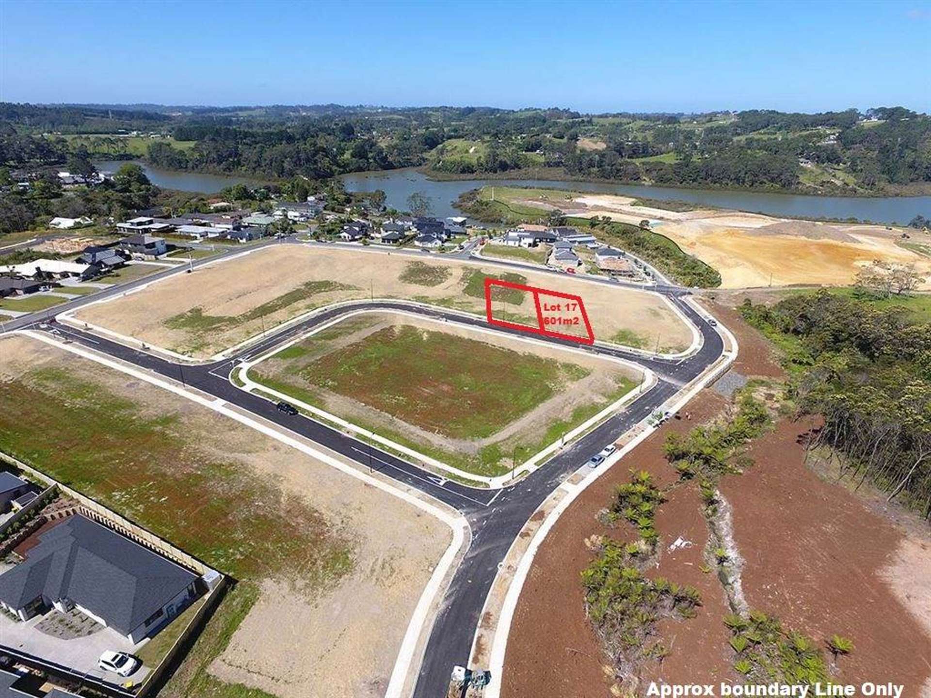 13 Canoe Lane Riverhead_0