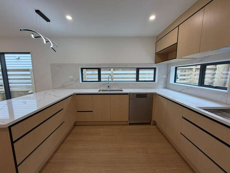 131 Connell Street Blockhouse Bay_15