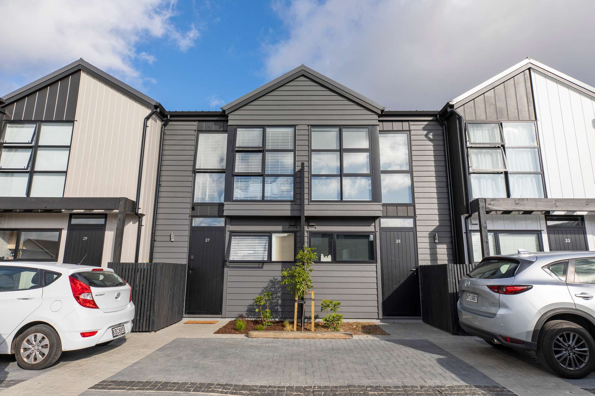 27 Treloar Crescent Hobsonville_0