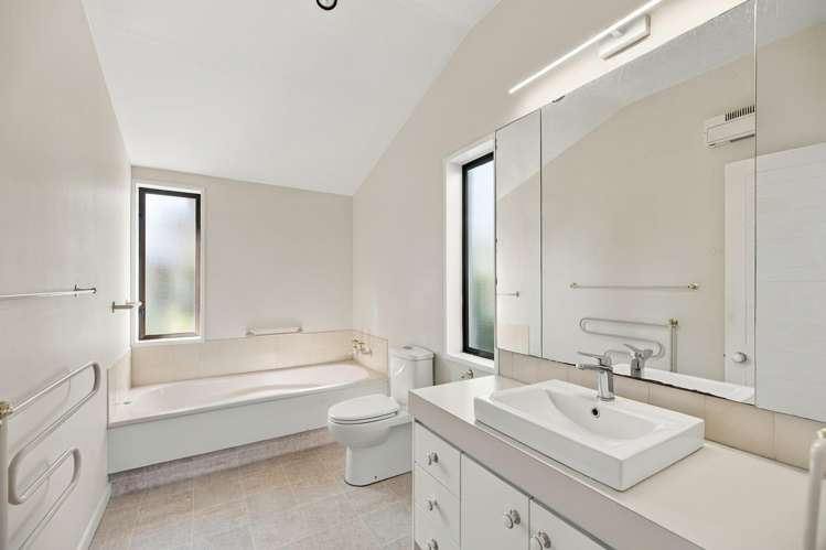 11 Bankview Place Amberley_14