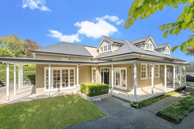 Beautifully Renovated by Cornwall Park - GZ