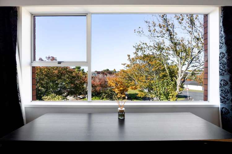 5 Lorraine Place Glenview_13