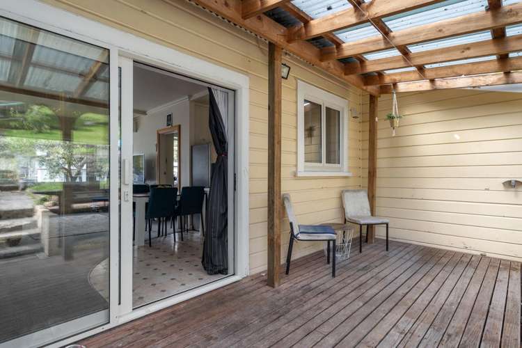 50 Emano Street Toi Toi_11