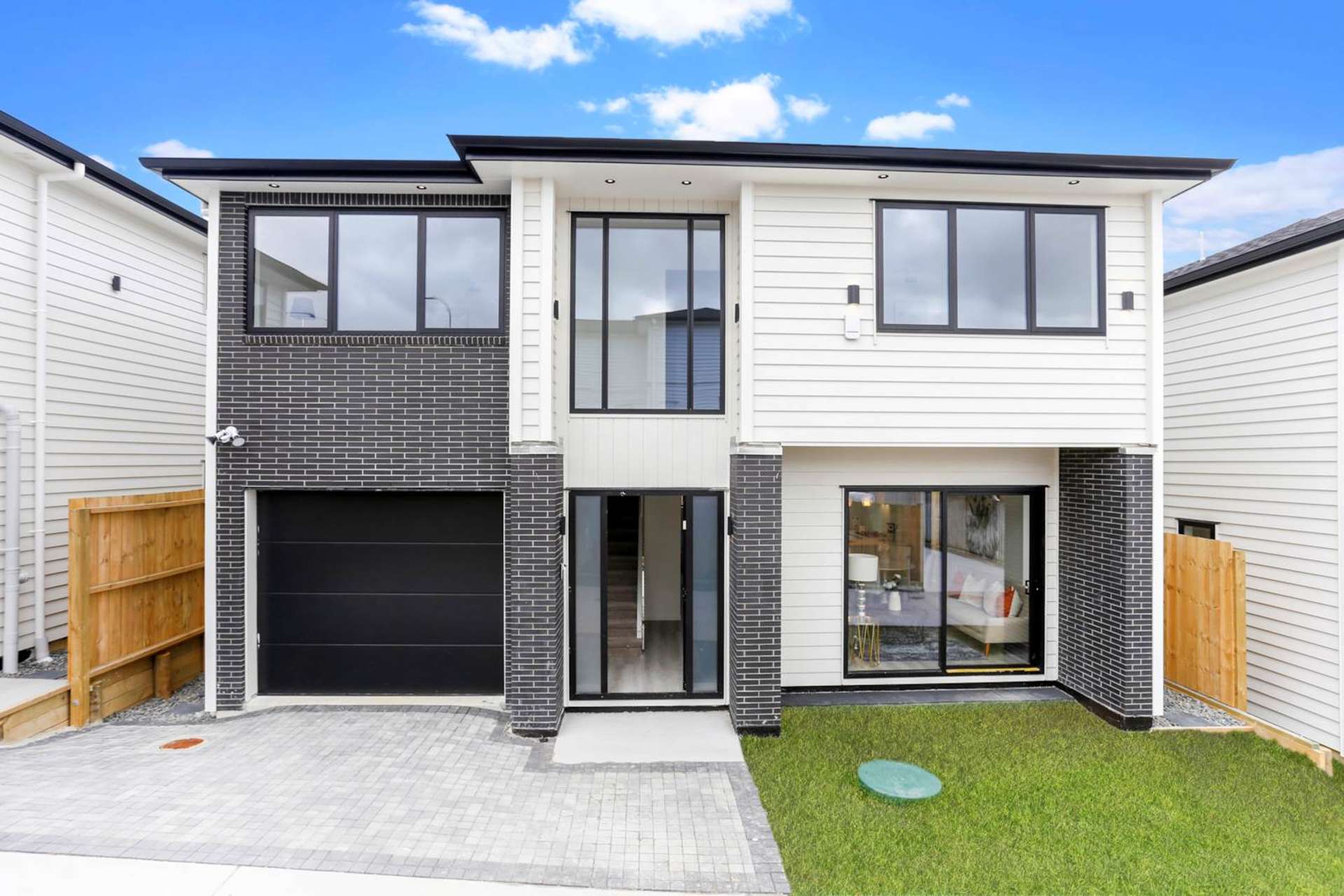 301B Richardson Road Mt Roskill Auckland City Houses for Sale