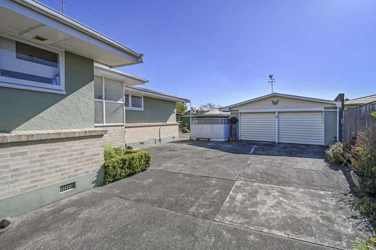 6 Keats Avenue Onekawa_13
