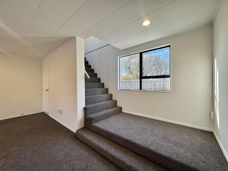 74B May Road Mount Roskill_9