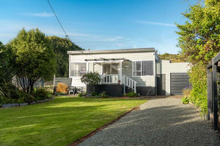 26 Moana Street Riverton_16