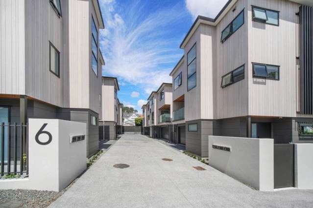 Remuera brand NEW 4 bedrooms