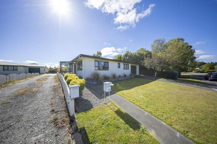 5 Cleddau Street Te Anau_24