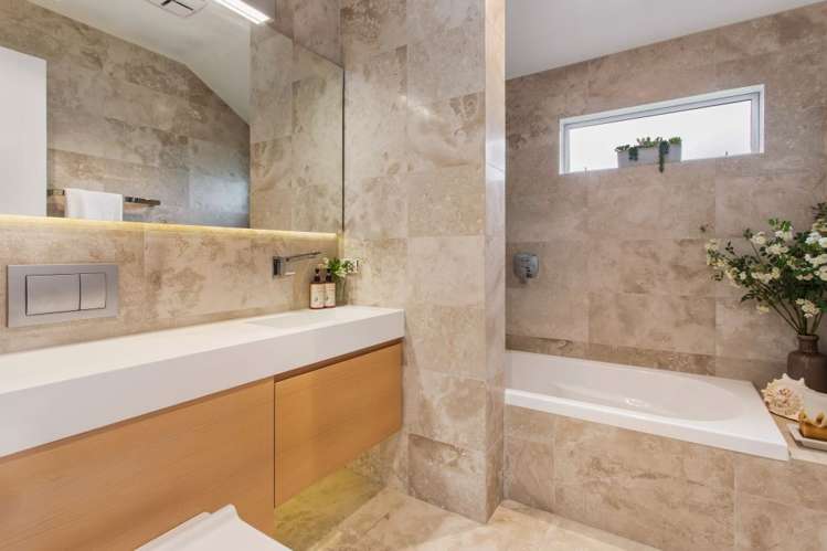 8 East Stream Lane Northwood_25