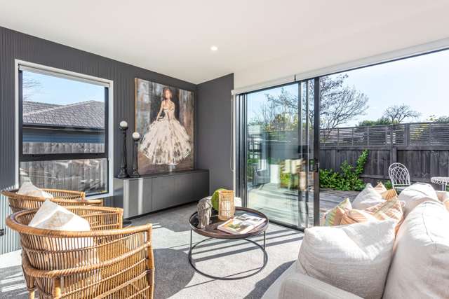 2/211 Springfield Road Saint Albans_2