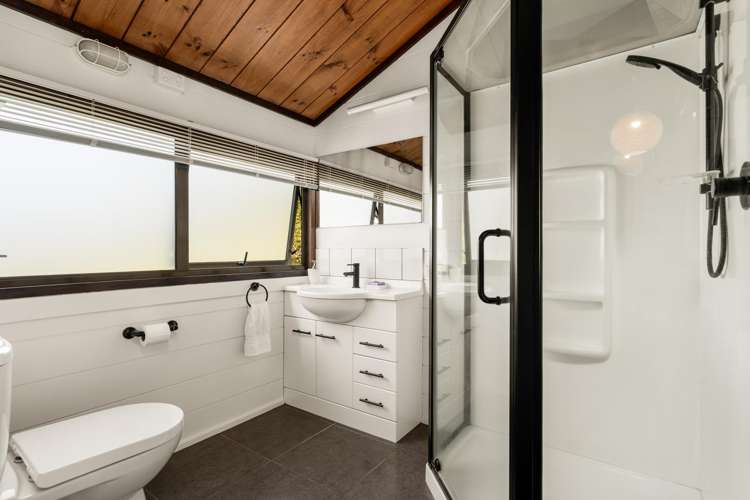 10 Munro Road East Wairoa_12