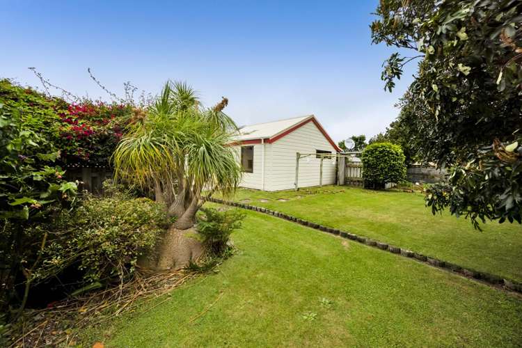 16 Heaphy Road Opunake_26
