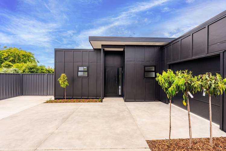 927B Nelson Street North (rear townhouse) Mahora_0