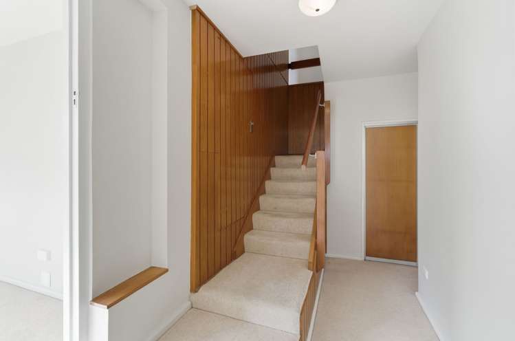 39 Te Awakura Terrace Mount Pleasant_27