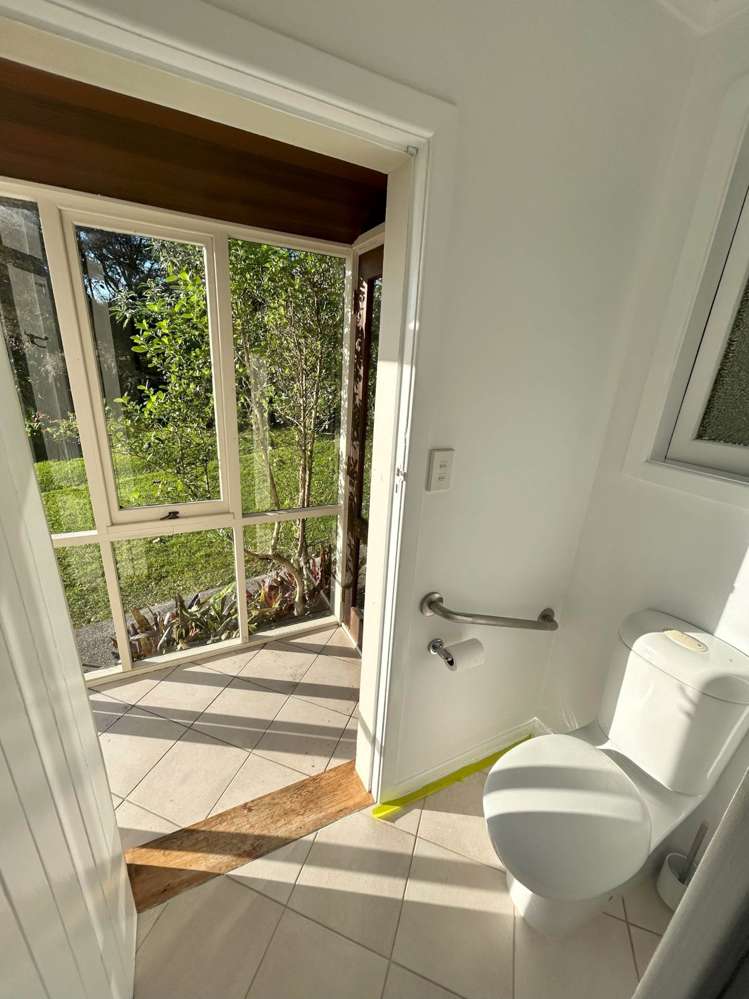 54a Warman Road Okura_8