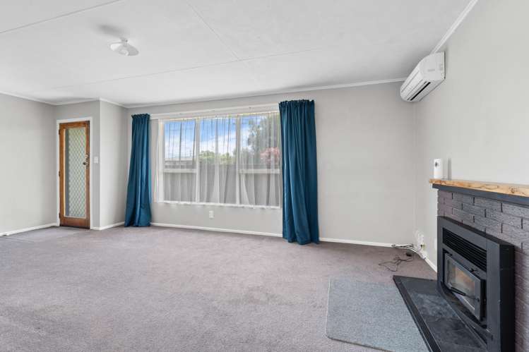 2 Oak Street Masterton_11