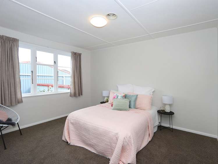 1/96 Au Hewer Crescent Naenae_11