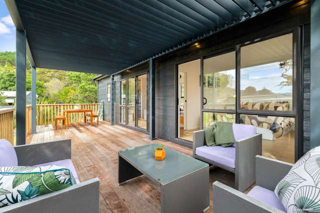 1 BEDROOM + 1 SLEEPOUT + GARAGE
