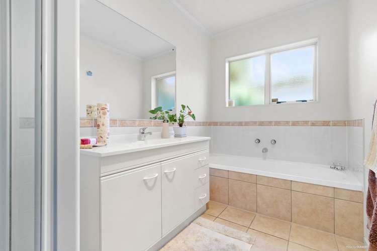 2 Gendo Avenue Henderson_16