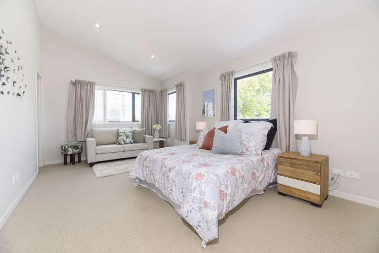 94 New Windsor Road New Windsor_13